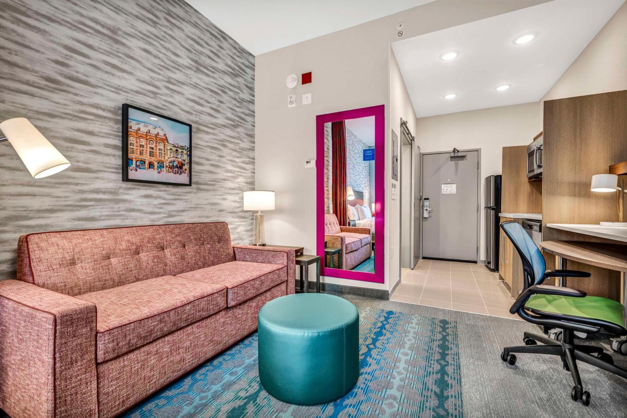 Home2 By Hilton West Lenovo Center 3* Raleigh