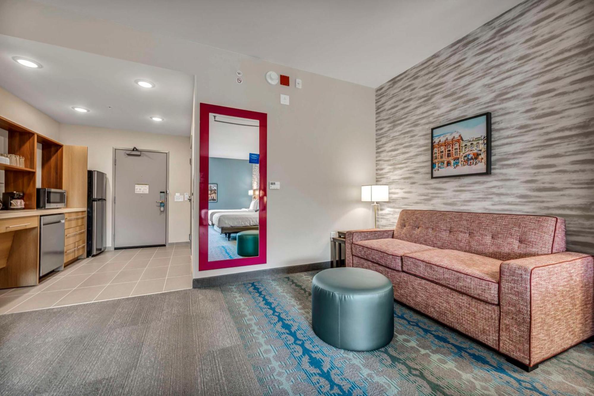 Home2 By Hilton West Lenovo Center