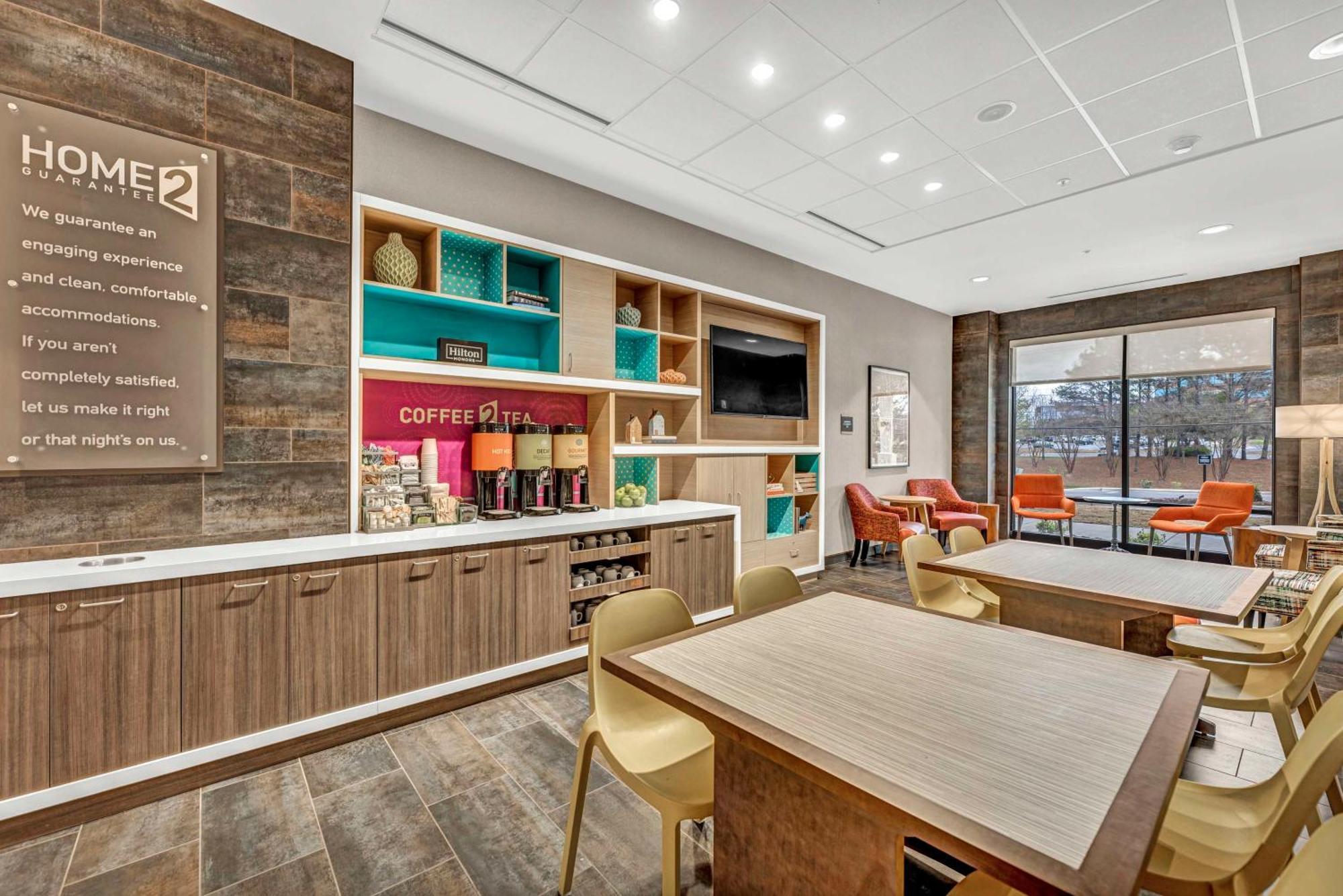 Hotel Home2 By Hilton West Lenovo Center