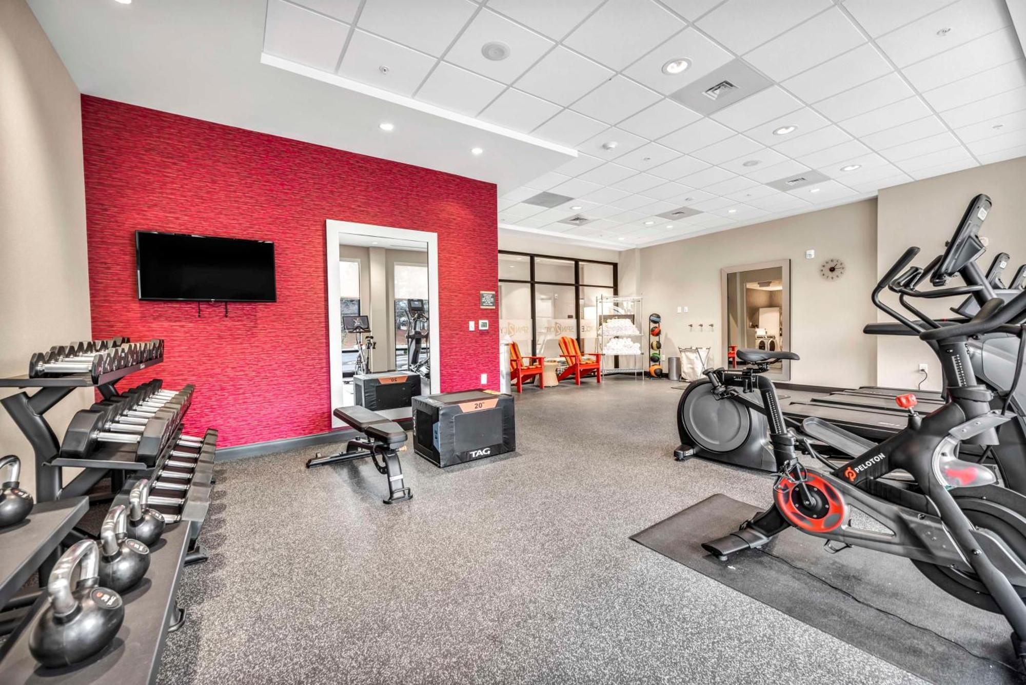 Home2 By Hilton West Lenovo Center 3* Raleigh