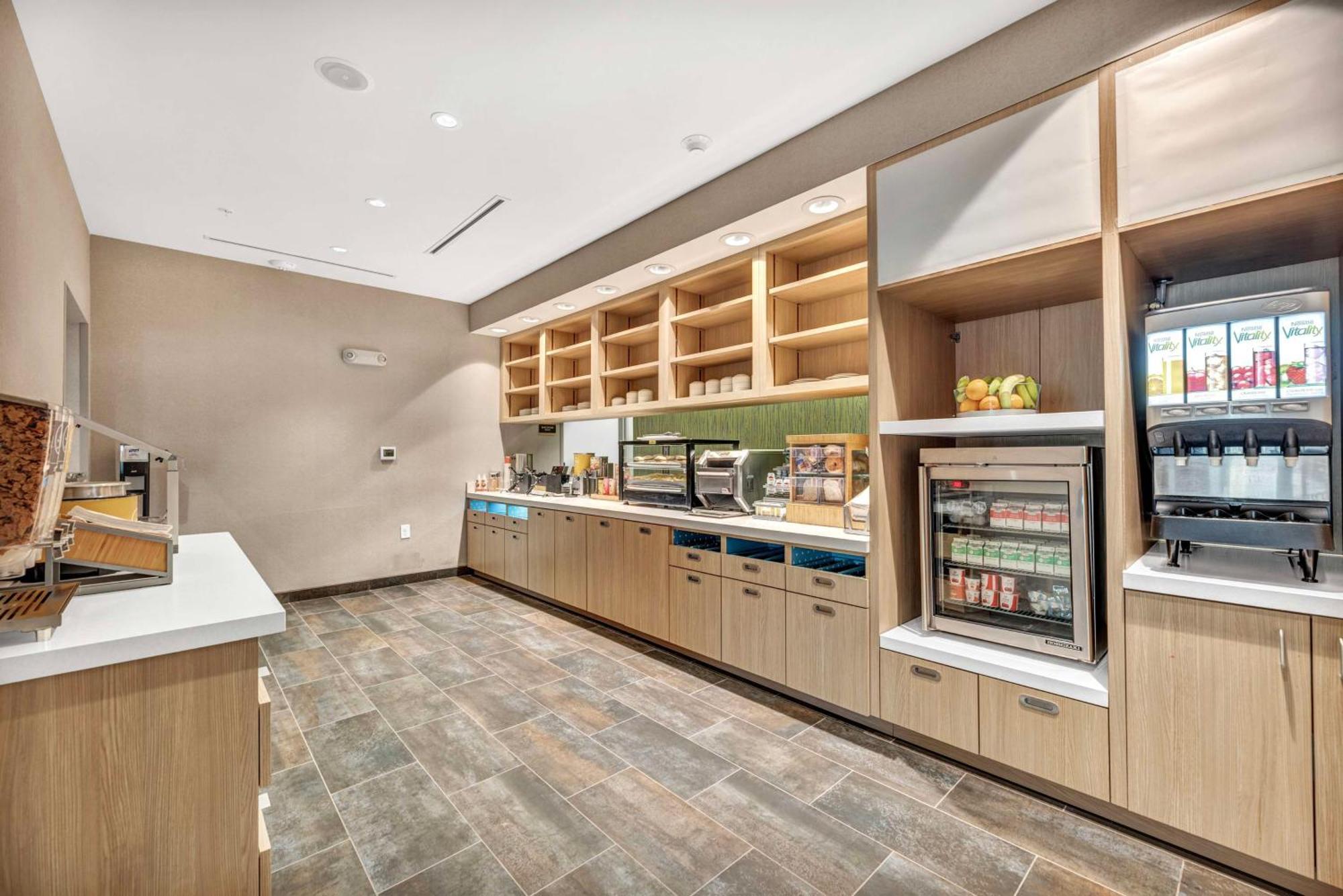 Home2 By Hilton West Lenovo Center Raleigh