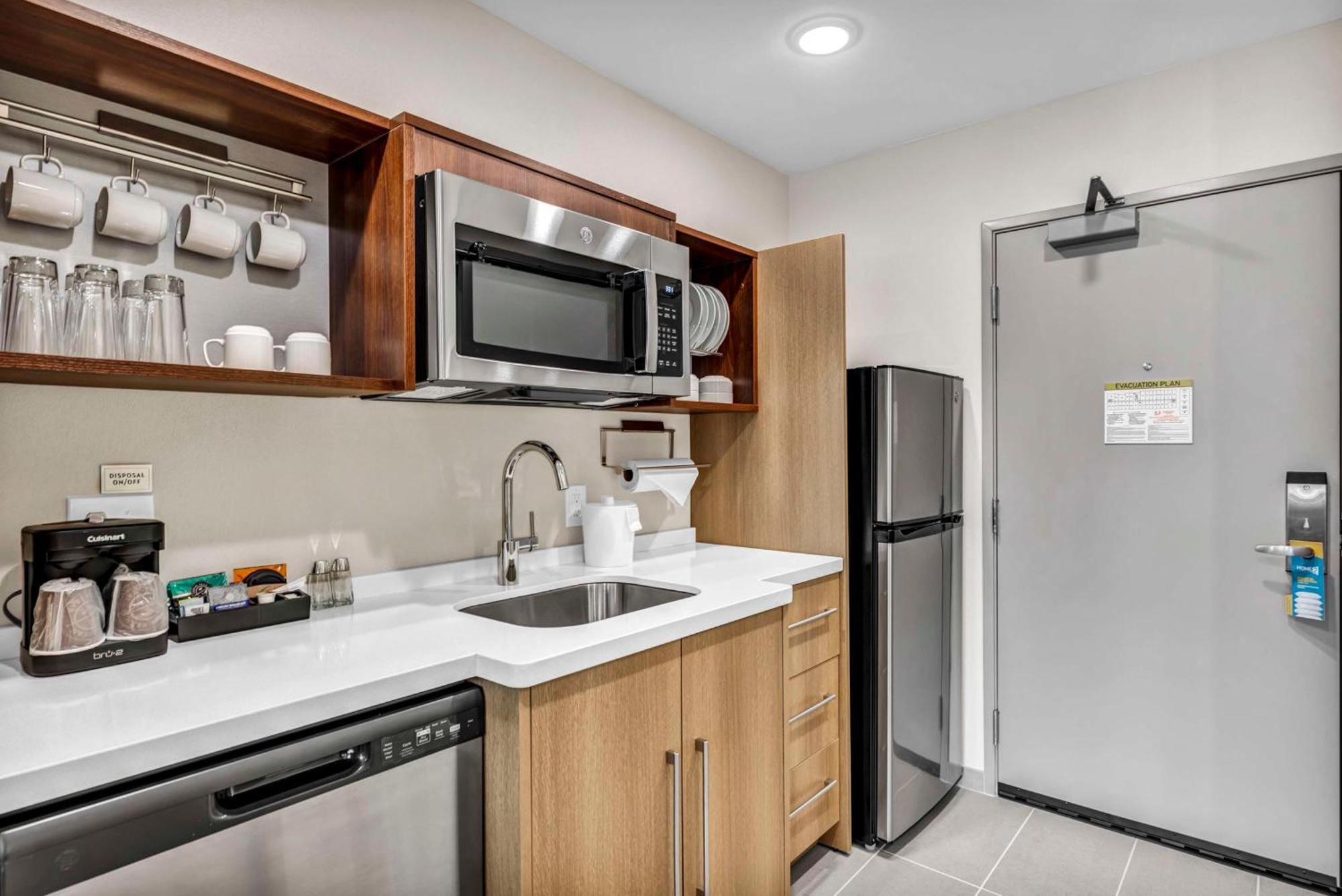 Home2 By Hilton West Lenovo Center Raleigh